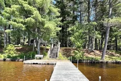 Image de 2 Bdr! On Alder Lake!