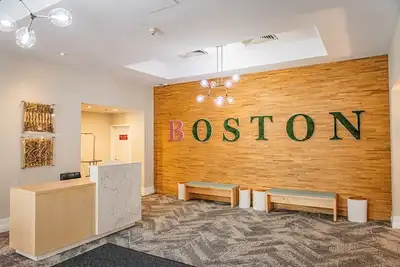 Image de Two Queen Room, The Inn at Longwood Medical, Fitness Center, Near Hospitals