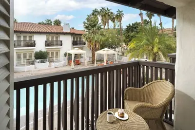 Image de Deluxe Poolside Room, La Casa Del Zorro Resort, Gourmet Dining, Yoga Studio
