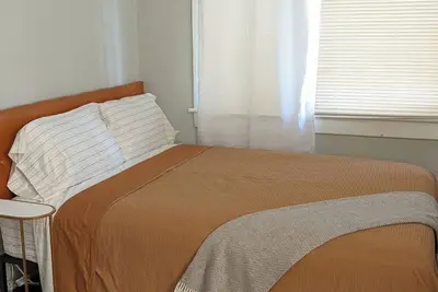 Image de Mellow ☮ BnB, a New 3/1. 5 in Victorian District