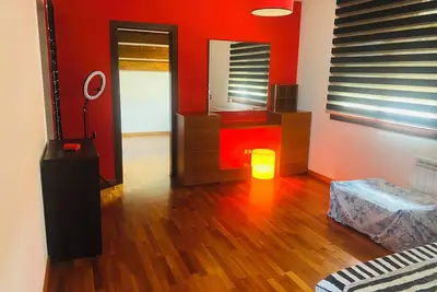 Image de Charming chalet with 4 bedrooms and WiFi, Ac in tranquil Albinyana
