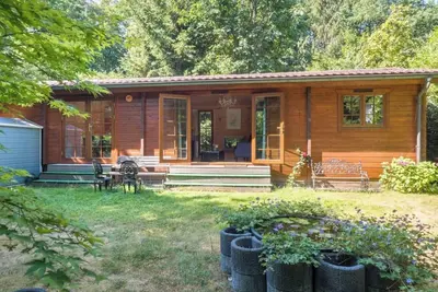 Image de Fantastisch Chalet met Veel Ruimte en Fijne Tuin
