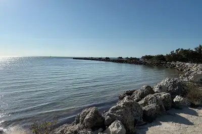 Image de Stylish & Secluded: Pool, Dock, Key Largo Living