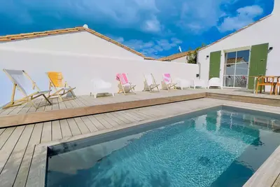Image de Villa de luxe avec piscine pour 12 personnes