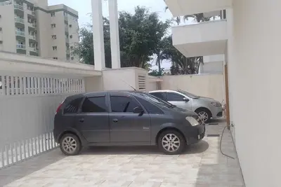 Image de A Casaseteenseada, Fica Lolizada em uma das Maiores Prias do Guarujá