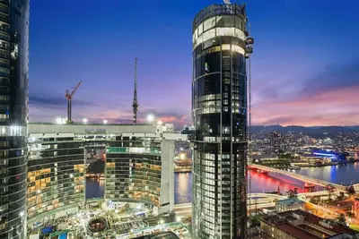 Image de Executive Sub-Penthouse Suite in Heart of the City with RiverViews FastWIFI Carpark with Casino View