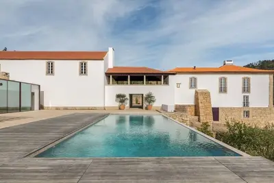 Image de Historical Douro Quinta on Hilltop with Pool and Stunning Views