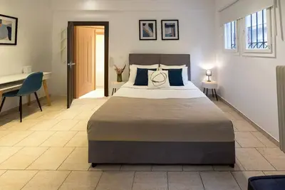 Image de Phaedrus Living: Athens City Studios Angel
