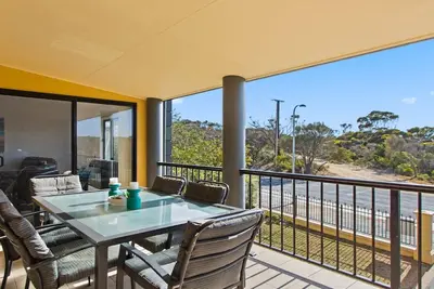 Image de Flinders Trim, Top Notch
