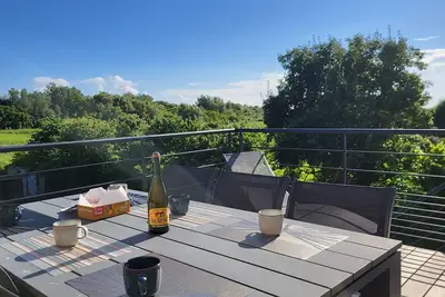 Image de Nouveau: Logement 3*** avec terrasse entre terre & mer.