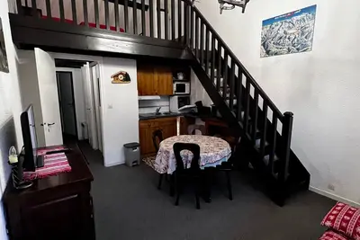 Image de Studio ensoleillé avec mezzanine à Morzine - Animaux admis