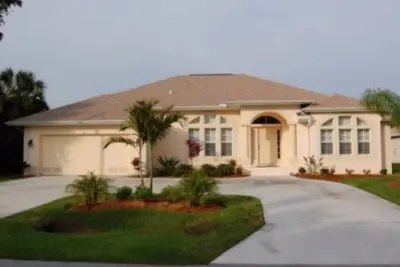 Image de Tranquil 3 bed 4 bath home, fabulous heated oversized pool and spa. . . \nWelcome!