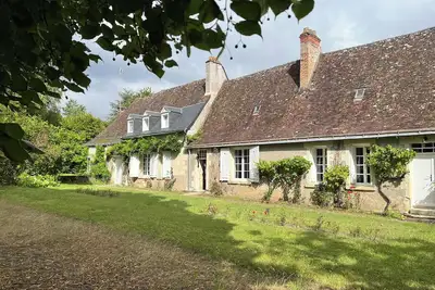 Image de Prieuré XVIème, 11 couchages, Grand jardin clos, proche châteaux de la Loire