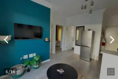 Tripleg Apartments 6
