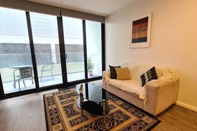 Image de New to Vrbo:  Kingston Foreshore Contemporary Apartment