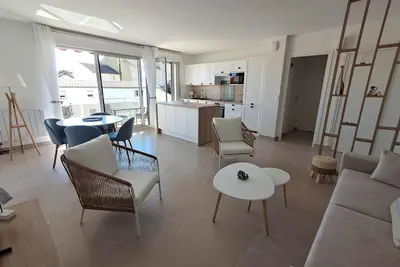 Image de L'Océanide, F2 plage du Bureau, vue mer latérale