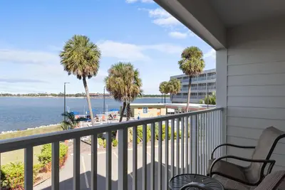 Image de Relaxing 1br w/ Pool View, Private Balcony & Pool
