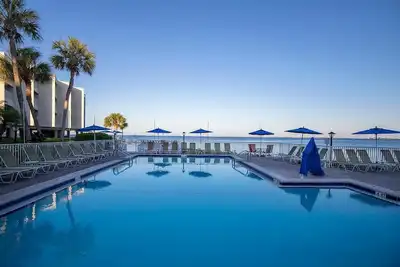 Image de Family 2br w/ Conservation View, Balcony & Pool