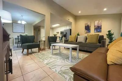 Image de 3 Bedroom, 2 Bathroom Townhouse in Valdosta perfect for short term rental!