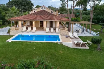 Image de Beach front Villa with Attic and Private Terrace