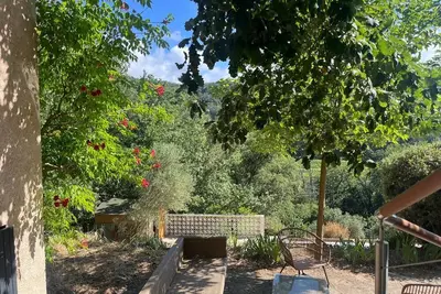 Image de Maison de vacances en forĂŞt- Au calme, cadre exceptionnel, piscine.