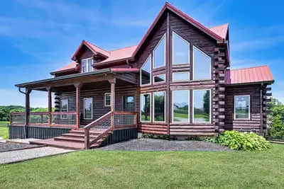Image de Scenic Getaway w/ Deck: 7 Mi to Mammoth Cave Park!