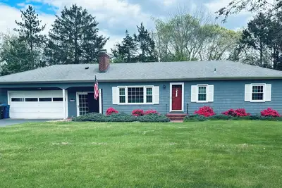 Image de Charming 3-bedroom ranch 1 minute from Mohegan Sun.