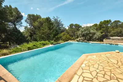Image de Superbe maison à Uchaux avec jacuzzi