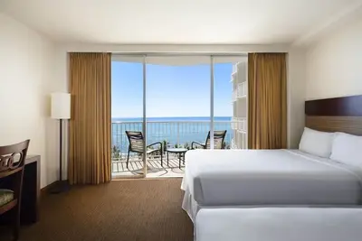 Image de 2x Oceanfront Two Doubles Room at Park Shore Waikiki