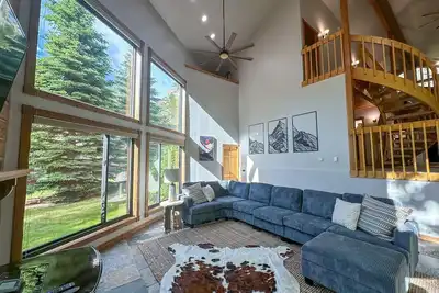 Image de Canyon Hideout - Secluded Retreat Near Ten Sleep! Surrounded by canyon walls!