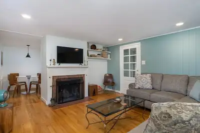 Image de Little Piney | Pet Friendly & Golf Course Views!