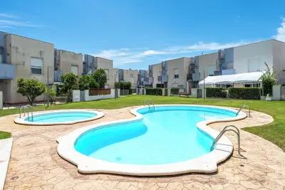 Image de Maison de vacances 'Mar Azul' avec piscine partagée, Wi-Fi et climatisation