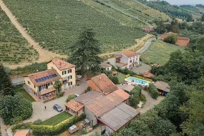 Appartement 'Appartamento - Azienda Oddone Prati' avec piscine privée, jardin partagé et Wi-Fi
