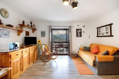 Image de Appartement 'Sylvie' avec vue sur les montagnes, terrasse partagée et Wi-Fi