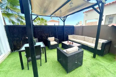 Image de Appartement de vacances 'Apartamento 168 Golf Del Sur' avec terrasse privée et Wi-Fi