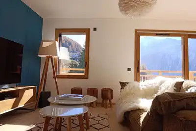 Image de Paradiski nouveau, cosy et ensoleillé plan Peisey