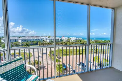 Image de Beach View Steps From Bonita Beach Studio 3708