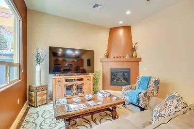 Image de Tubac Adobe Townhome: Shop, Golf, Explore & More!