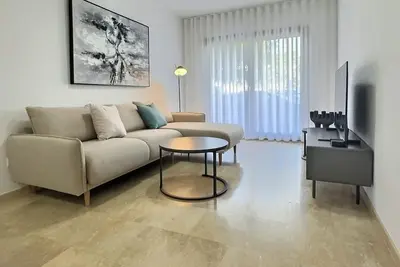 Marina Magic: 2-Bed, 2-Bath Apartment Steps from Duquesa Harbour and Beach