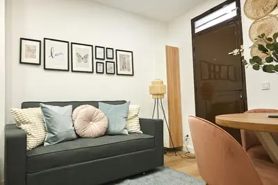 Image de Enchanteur appartement d'un dortoir à Madrid, près du métro Tetuán