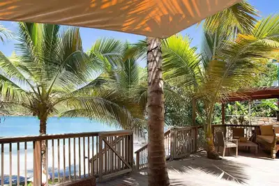 Image de Lo D Amour 2br in Marigot by Personal Villas - Breathtaking Beachfront Villa