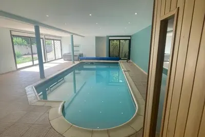Image de Maison Villa 15min Orly 20min Paris avec piscine, Spa, sauna et salle fitness