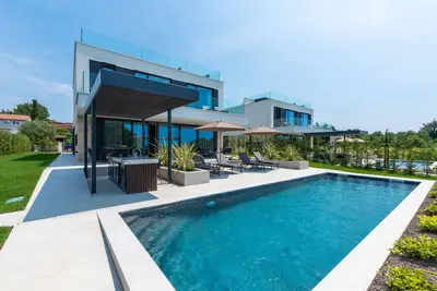 Image de Villa Parenzo I by Villas Guide