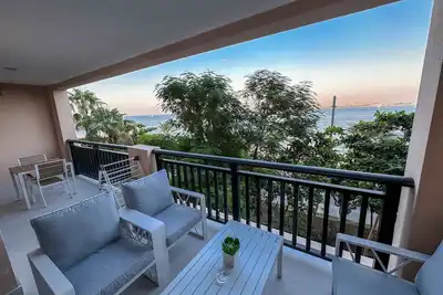 Image de Stunning Renovated 1br Apartment at 5 Star Resort