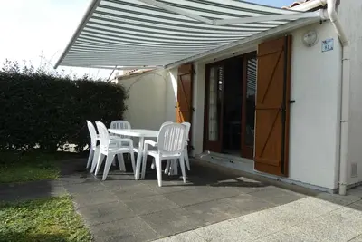 Image de Maison de Vacances avec Piscine, Plage à 1 km, Wifi, 5 pers – Notre-Dame-de-Monts