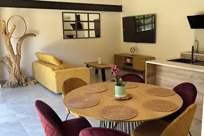 Image de Villa'nduzienne, \nvilla neuve au calme tout confort spacieuse et agréable.