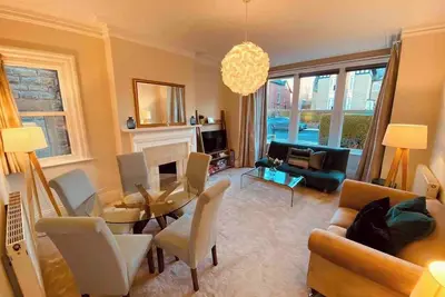 Image de Garden Apartment, Central Harrogate with parking