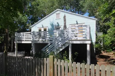 Image de Family fun with three homes near Center Street