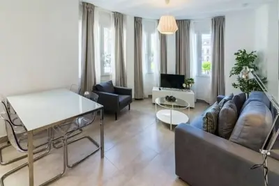 Image de Appartement · Cordoue · ★4, 81 · 2 chambres · 4 lits · 2 salles de bain