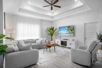 Image de Cozy 4-bedroom house near top beaches in fantastic Santa Rosa